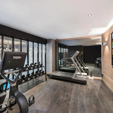 샬레 Chalet De Luxe Avec Piscine Privee Et Chef A Courchevel 1850 - Fr-1-564-64 *